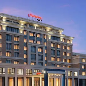 Hampton By Hilton Triumphal Arch Hotel